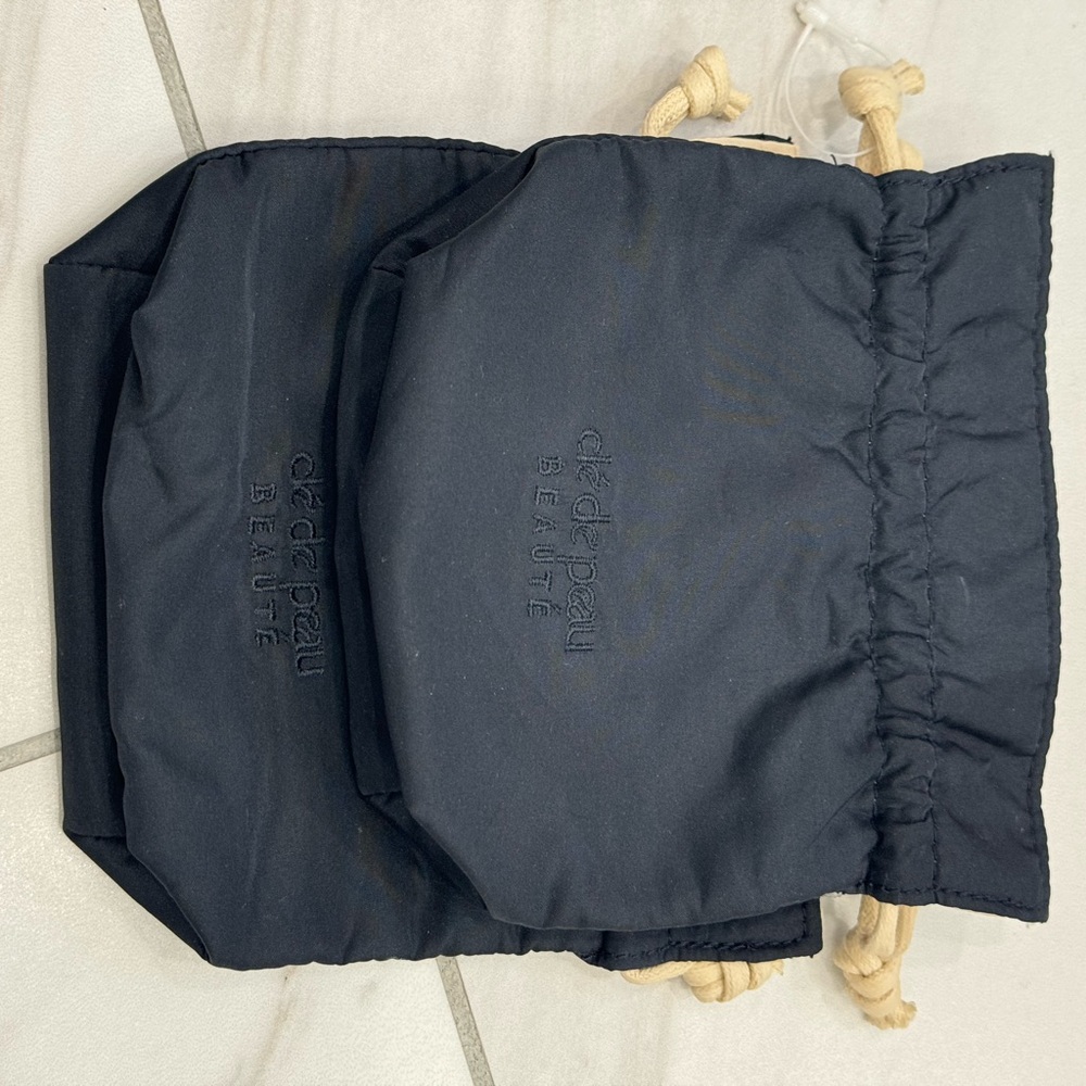 Clé de peau Pochette